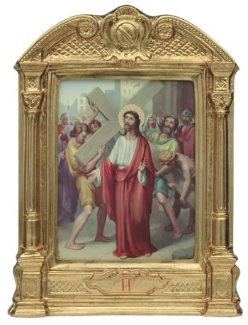 Via Crucis in legno barocca di n.15 stazioni con altarino dalle modanature barocche e finitura in foglia oro