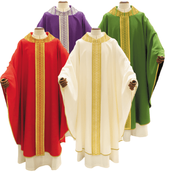 casula sacerdotale con stolone ricamato