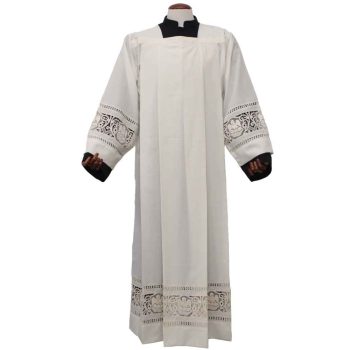 Camice per sacerdote