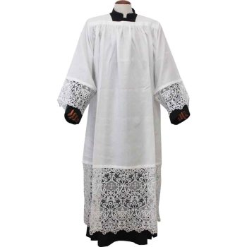 camice per sacerdote